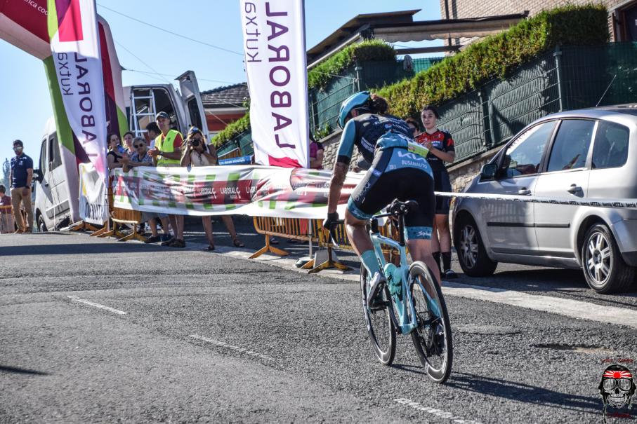 La Fundación Proconsi nuevo sponsor del equipo ciclista femenino, Eneicat
